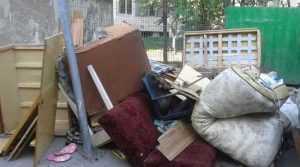 Pitești - Colectare deșeuri voluminoase și echipamente electrice și electronice 24 deseuri-voluminoase