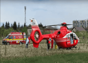 PITEȘTI. Bebeluș preluat de un elicopter SMURD 1 Elicopter SMURD