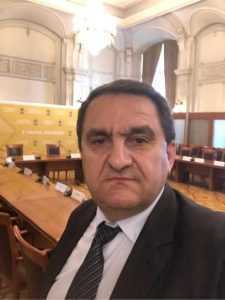 Oamenii de afaceri pun investițiile între paranteze 1 Liviu Nicolae IPEE