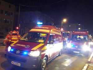 O bătaie la ieșirea dintr-un club s-a terminat cu moartea unui tânăr de 18 ani! 1 Pompieri SMURD