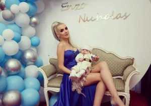 Patronul TBM și-a botezat primul nepot 1 Lavinia Cazacu Botez