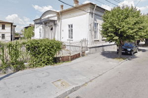 Fenomen: prețul caselor-monument urcă vertiginos de când Primăria Pitești și-a arătat interesul să le cumpere! 28 str. crinului - Fenomen: prețul caselor-monument urcă vertiginos de când Primăria Pitești și-a arătat interesul să le cumpere!