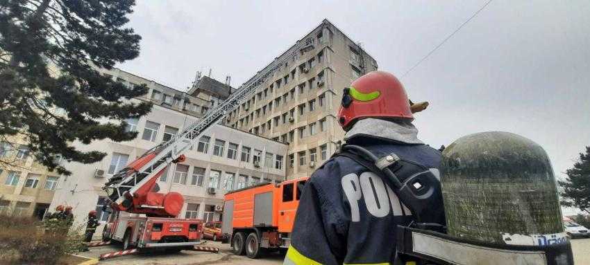 Incendiu cutremur evacuare Spitalul Judetean 20 - Cutremur de 4.2 grade pe scara Richter produs azi în România