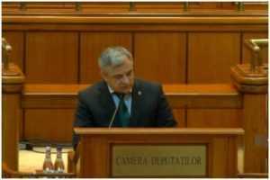 Untitled collage 4 - Deputatul Adrian Miuțescu: “Condamn metodele de intimidare practicate de către guvernanți la adresa profesorilor”