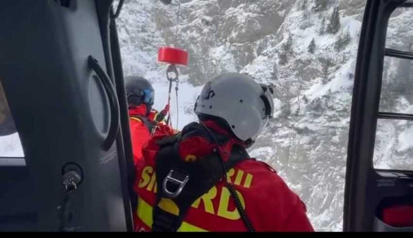 salvamont arges - Omul de 71 de ani - lăsat să zacă prăbușit pe munte! „E ok, uite, că mișcă! Știe Salvamontul de el!”.