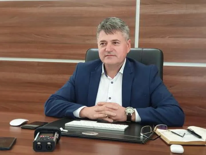 Primarul din Ciugud despre Simona Bucura Oprescu: „Îmi vine s-o pup! De ce n-o puneți ministru?” 25 ani de ACoR! 1 gheorghe-damian- primar ciugud