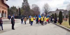 Extremiștii AUR și-au adus „convoiul libertății” și în Argeș 27 aur 2 - Extremiștii AUR și-au adus „convoiul libertății” și în Argeș
