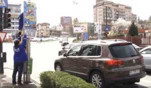 Cazul AFIȘ PE SEMAFOR în Pitești! Poliția l-a găsit pe circarul italian! Iar noi, vă oferim programul! 1 afis circ