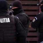 ARGEȘ. Verificari privind punerea în aplicare a 2 mandate de executare a pedepsei închisorii 11 perchezitii