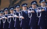 uniforme politisti