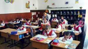 E OFICIAL! Cum arată structura anului școlar 2022-2023 26 elevi an scolar