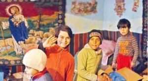 copii cadouri Paste campanie