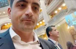 George Simion s-a luat de parlamentarii argeșeni că nu defilează cu tricolorul în piept! 1 George Simon Ionut Mosteanu
