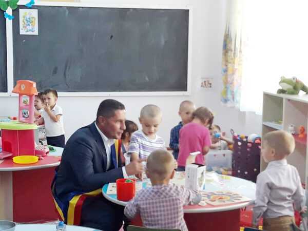 Dan Stroe_copii Bradu