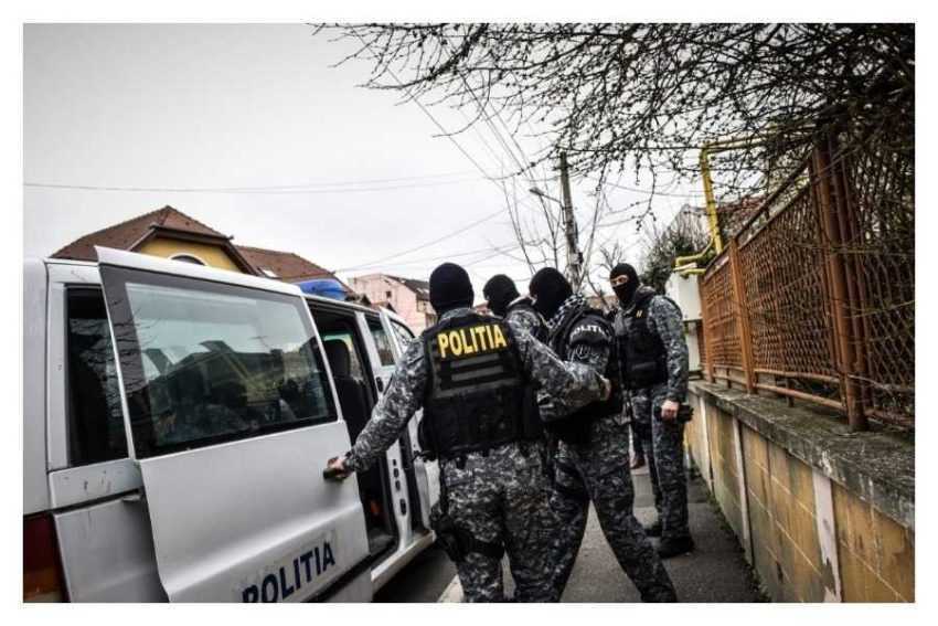 la perchezitii la perchezitii