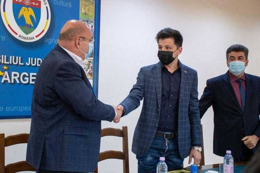 andrei si serban rosulescu ro construct minzina contract CJ Arges andrei si serban rosulescu ro construct minzina contract CJ Arges