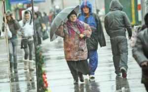 Ninge în Argeș! Vreme de Crăciun în prag de Paște! Ce ne așteaptă zilele următoare! 23 Lapovita si ninsoare