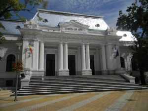 8 judecători argeşeni au promovat la instanţe superioare 1 curtea de apel pitesti judecator