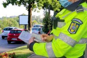 Polițiștii argeșeni la datorie! Peste 20 de amenzi date duminică! 1 amenzi-politistii