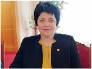 Senatorul Cristina Stocheci: PSD vine cu măsuri concrete în sprijinul categoriilor sociale vulnerabile! 1 cu Stocheci