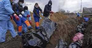 O altă groapă comună a fost descoperită lângă Kiev- 900 de civili ar fi fost îngropați acolo 1 groapa-comuna-ucraina