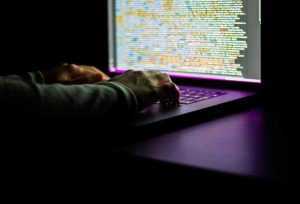 FBI se teme pentru securitatea cibernetică. China are de 50 de ori mai mulți hackeri 1 hackeri