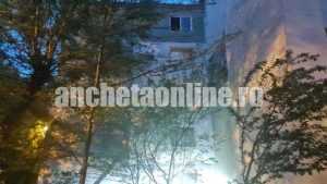 (VIDEO) Tragedie! Femeia din Războieni, care a căzut de la etaj, a decedat 1 femeie-cazuta-etaj-pitesti (2)