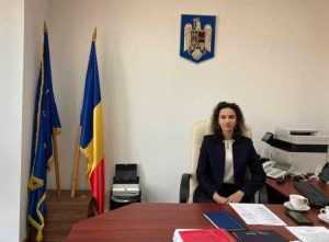 Cum s-a descurcat Cătălina în funcția de prefect pentru o zi 1 prefect pentru o zi (1)