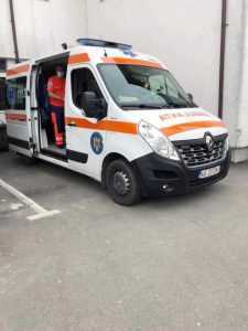 Argeș: Accidentele se țin lanț! Încă 3 mașini s-au lovit 24 testare ambulanta - Argeș: Accidentele se țin lanț! Încă 3 mașini s-au lovit