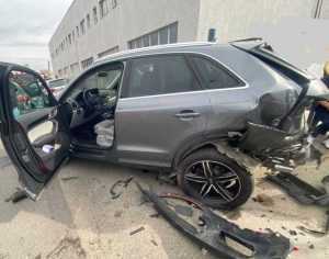 Nu s-a asigurat la schimbarea direcției de mers și a provocat un accident 5 accident-leordeni (2)