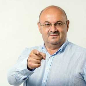 Ion Mînzînă își asumă și neajunsurile... vechii moșteniri „Îmi asum și aceste neajunsuri, chiar dacă sunt la primul mandat” 2 Ion Minzina - Ion Mînzînă își asumă și neajunsurile... vechii moșteniri „Îmi asum și aceste neajunsuri, chiar dacă sunt la primul mandat”