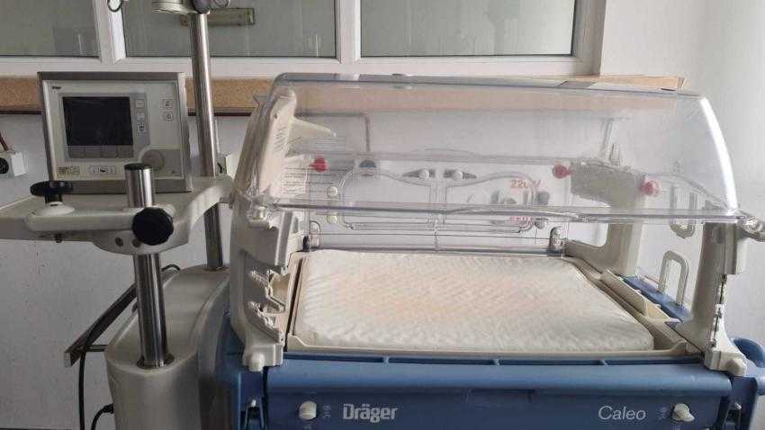 Bani pentru 5 incubatoare neonatale la Județean și la Spitalul Costești 1 incubator - Bani pentru 5 incubatoare neonatale la Județean și la Spitalul Costești