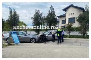 Accident cu victime! Două mașini s-au ciocnit la Poiana Lacului! 1 la poiana lacului