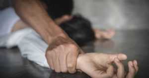 O tânără de 20 de ani a scăpat de viol deoarece agresorul a fost inapt 22 viol