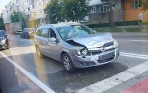 Acum: Accident în Prundu! O persoană este rănită 1 accident-prundu
