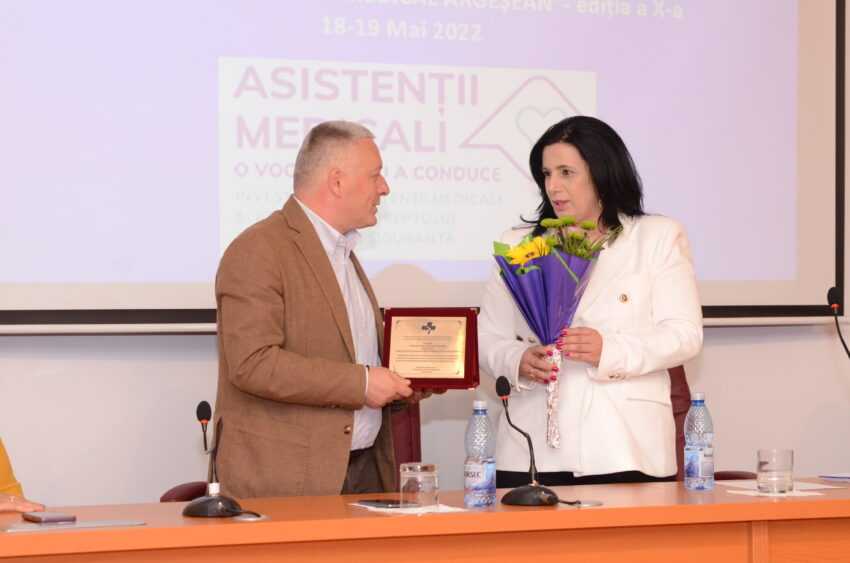 Zilele Asistentului Medical Argeșean- ediția cu numărul 10! Revedere aniversară de excepție 3 Zilele Asistentului Medical Argesean 5 - Zilele Asistentului Medical Argeșean- ediția cu numărul 10! Revedere aniversară de excepție