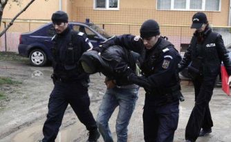 barbat-prins-politie