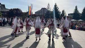 Ziua Națională a Portului Popular sărbătorită la Mioveni 1 Mioveni