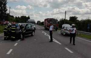 Accident cu două mașini pe DN 73! O persoană este rănită 17 accident dn 73 - Accident cu două mașini pe DN 73! O persoană este rănită