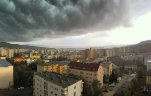 Cod galben de vreme rea în Argeș și în alte județe din țară 1 furtuna cod galben
