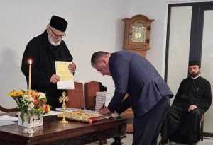 Primarul Gentea - de azi, deputat în Adunarea Eparhială a Argeșului și Muscelului! 1 Cristian Gentea IPS Calinic2