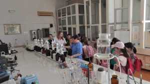 Laboratoarele SC Apă Canal 2000 SA Piteşti – performanţă şi competenţă! 1 laborator 3 apă canal
