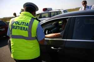 Beat și fără permis, s-a urcat la volan! Prins în Războieni 1 razie rutiera prahova sanctiuni ifnractiuni 1 - Beat și fără permis, s-a urcat la volan! Prins în Războieni