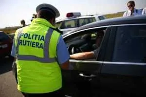 Beat și fără permis, s-a urcat la volan! Prins în Războieni 1 razie rutiera prahova sanctiuni ifnractiuni 1 - Beat și fără permis, s-a urcat la volan! Prins în Războieni