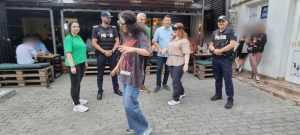 Ochelarii care simulează consumul de droguri, la Pitești! 9 antidrog ochelari 1 - Ochelarii care simulează consumul de droguri, la Pitești!