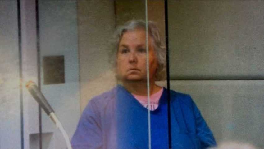 scriitoarea condamnata