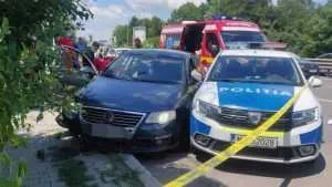 Șofer oprit cu focuri de armă de polițiști! A fugit după ce și-a agresat unchiul 1 sofer focuri arma - Șofer oprit cu focuri de armă de polițiști! A fugit după ce și-a agresat unchiul