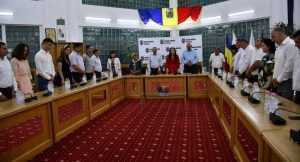 Orașul Mioveni sărbătorește 537 de ani de a prima atestare! Simona Bucura Oprescu sărbătorește alături de cetățeni! 1 simona - Orașul Mioveni sărbătorește 537 de ani de a prima atestare! Simona Bucura Oprescu sărbătorește alături de cetățeni!