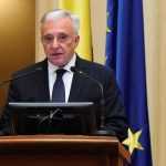 068 RO30 Mugur Isarescu 1200x900 1 - Vești proaste pentru români: BNR majorează prognoza de inflație la 5,5%