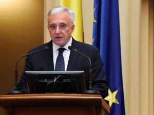 068 RO30 Mugur Isarescu 1200x900 1 - Decizie șoc! BNR a crescut dobânda cheie la 4,75%